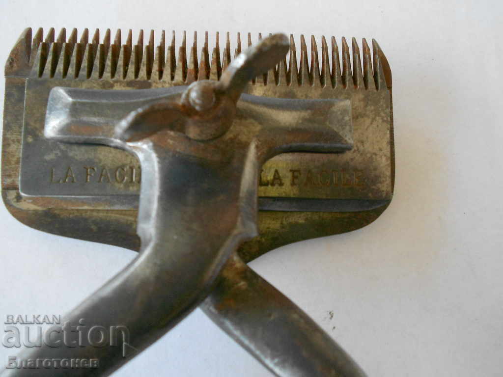 Стара машинка за подстригване - 7 Стара машинка за подстригване - 7