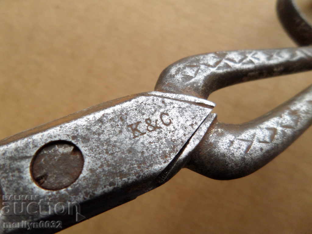 Old German scissors with price 42.00 BGN | € 21.47 Old German scissors with price 42.00 BGN | € 21.47