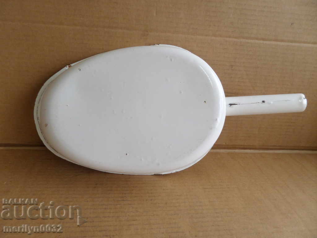 Old enameled podkoga from sotza, zukalu, kukal, enamel with price 39.00 BGN | € 19.94 Old enameled podkoga from sotza, zukalu, kukal, enamel with price 39.00 BGN | € 19.94