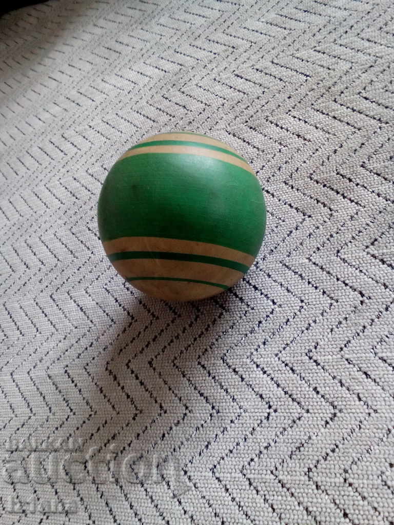 An old children's ball with price 6.00 BGN | € 3.07 An old children's ball with price 6.00 BGN | € 3.07