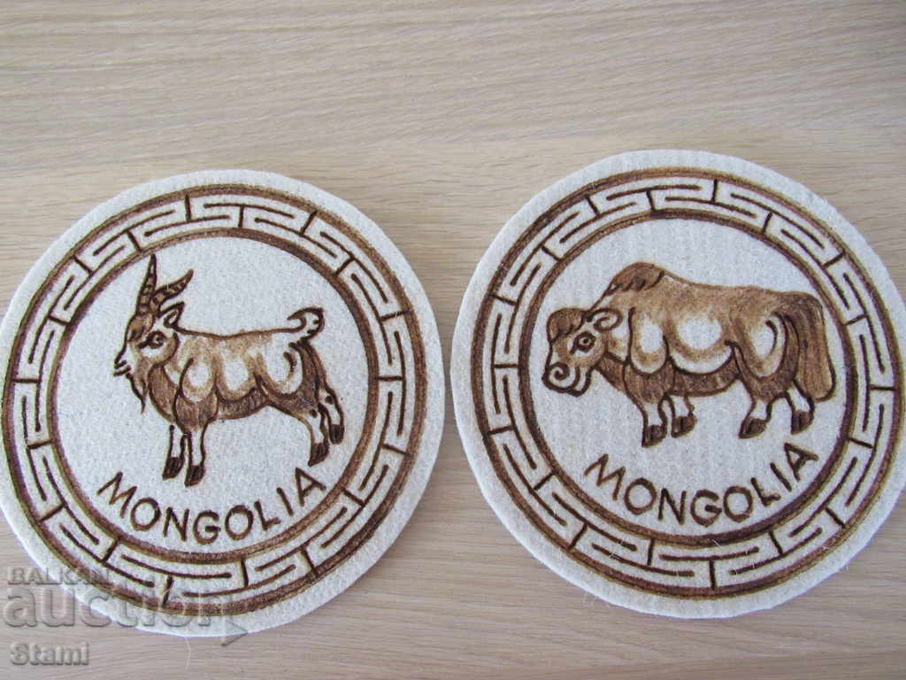 Set de două decorații din pâslă, Mongolia