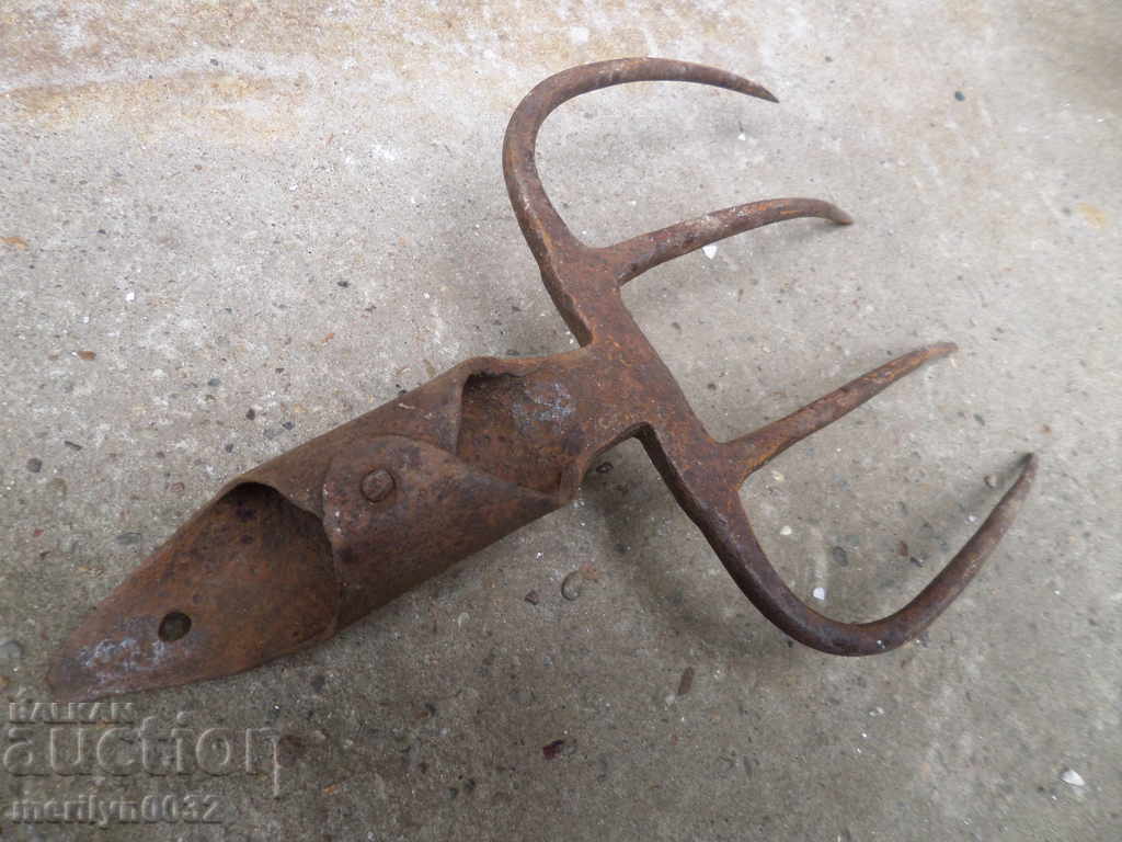 Old villa, wrought iron instrument with price 31.00 BGN | € 15.85 Old villa, wrought iron instrument with price 31.00 BGN | € 15.85