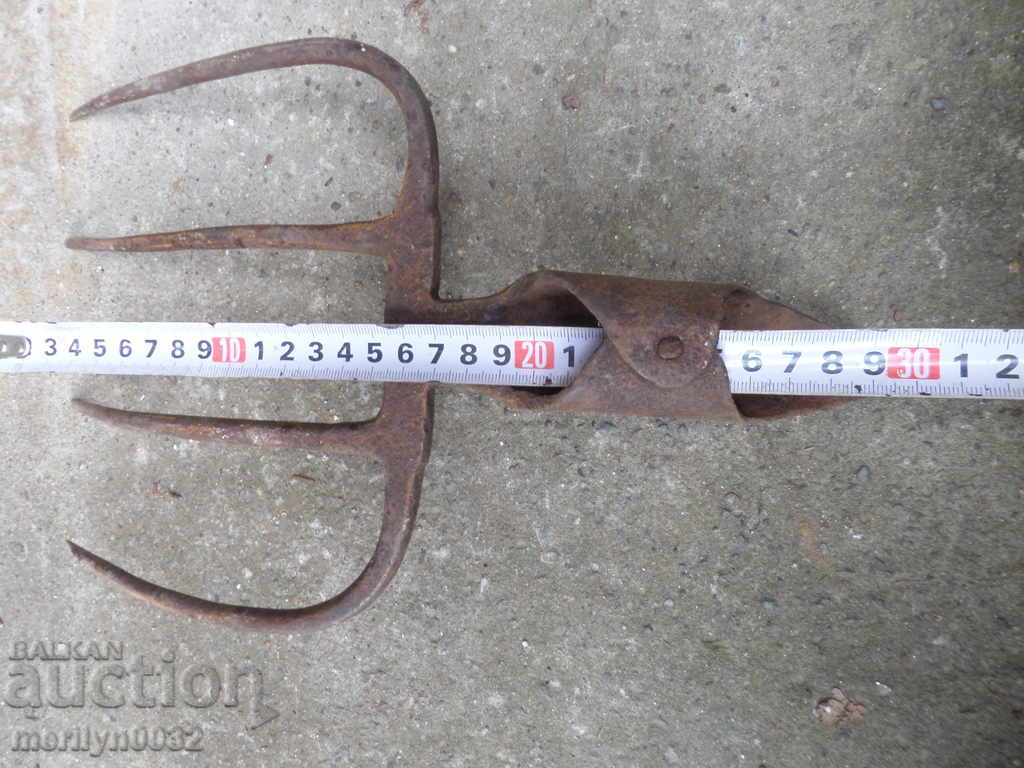 Old villa, wrought iron instrument - 5 Old villa, wrought iron instrument - 5