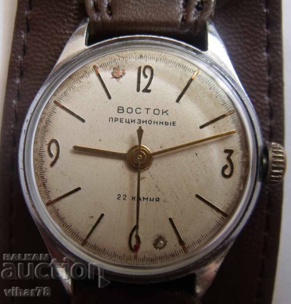 WOMEN'S MALE CLOCKWORK with price 149.99 BGN | € 76.69