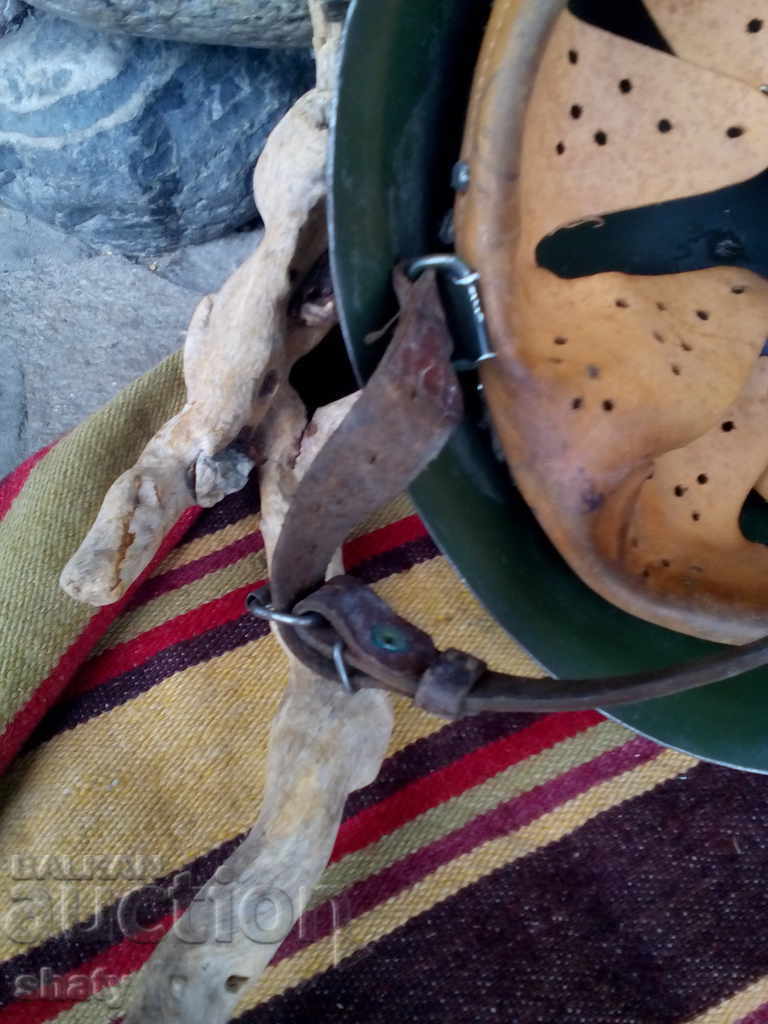 Delivery of Military helmet