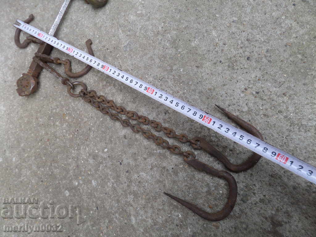 Auction  Ottoman scales with top, scale, weights, wrought iron