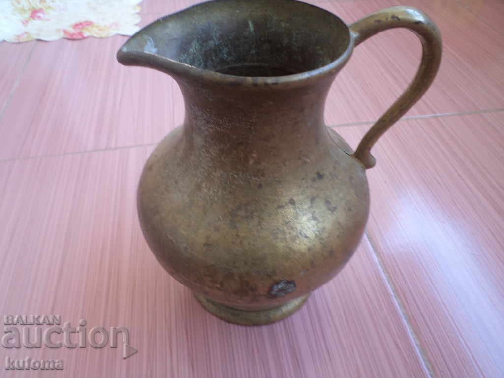 Bronze jug 18 cm with price 44.99 BGN | € 23.00 Bronze jug 18 cm with price 44.99 BGN | € 23.00