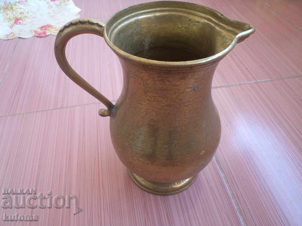 Bronze jug 19 cm with price 44.99 BGN | € 23.00