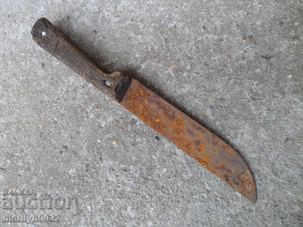 An old knife without a cane An old knife without a cane