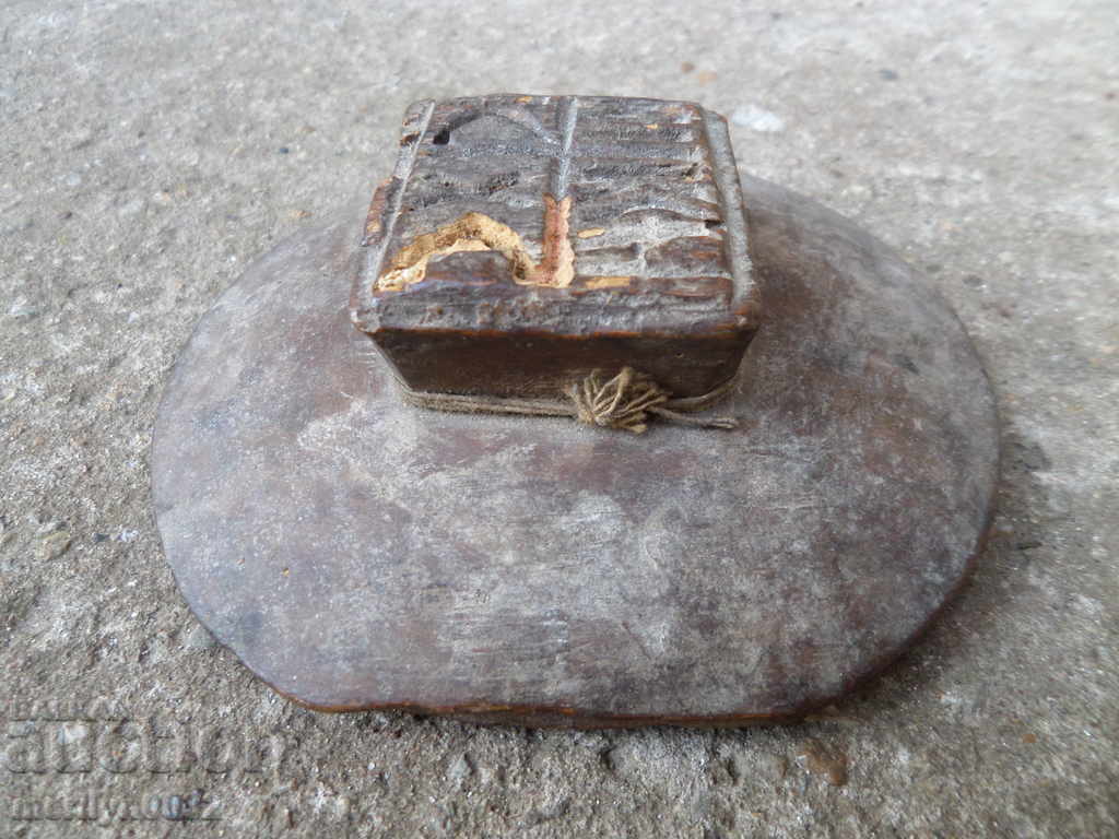 Delivery of Prosfor print for asking ceremonial wooden Delivery of Prosfor print for asking ceremonial wooden