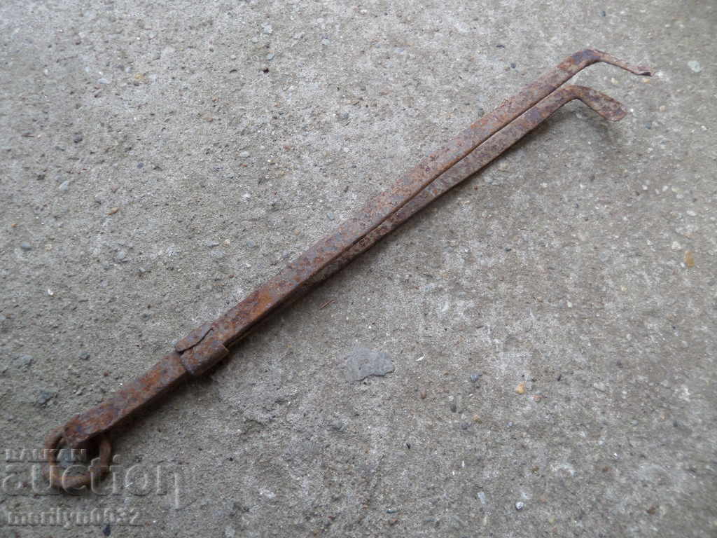 Old dilaf, mash, wrought iron for pimp with price 19.00 BGN | € 9.71 Old dilaf, mash, wrought iron for pimp with price 19.00 BGN | € 9.71