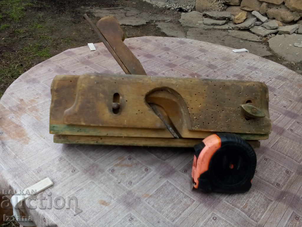 An old carving grater - 7 An old carving grater - 7