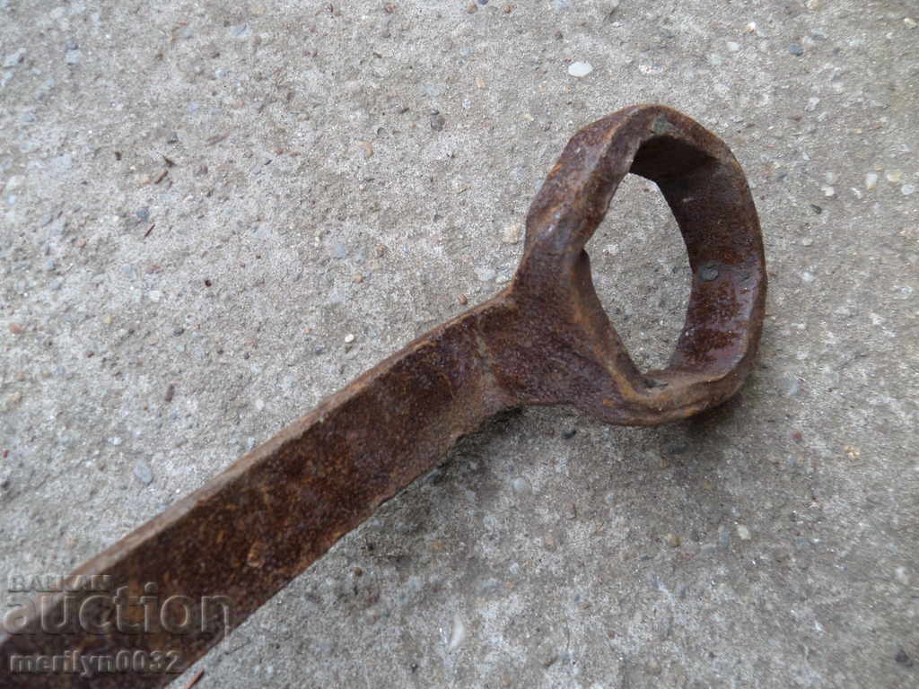 An old forged key from a wagon-workshop wagon workshop - 5 An old forged key from a wagon-workshop wagon workshop - 5