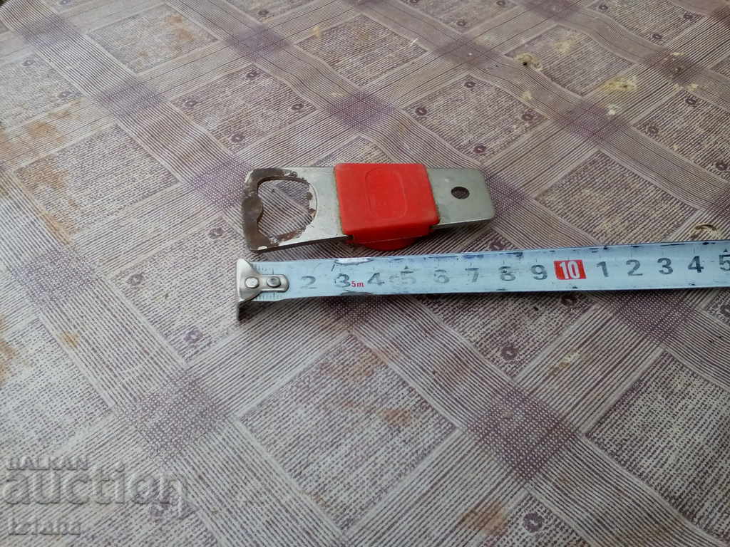 An old opener with price 5.00 BGN | € 2.56 An old opener with price 5.00 BGN | € 2.56