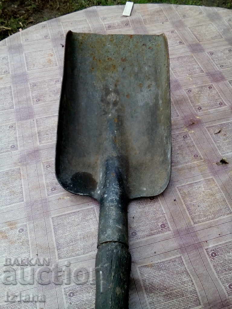 An old shovel, a blade - 5