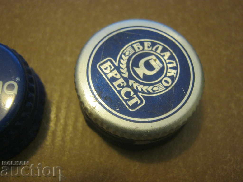 Auction Screw caps Auction Screw caps