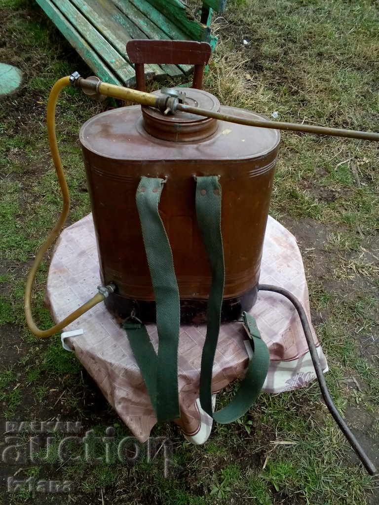 Delivery of An old sprinkler Delivery of An old sprinkler