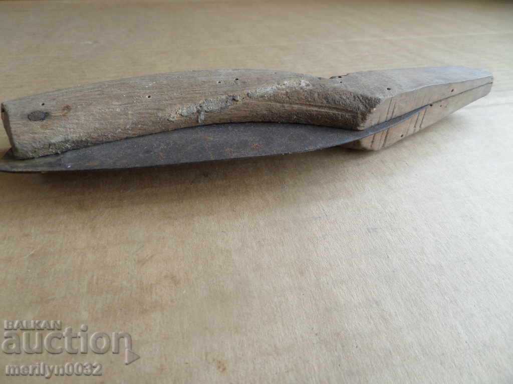 An old knife with wood shavings, a knife, a dagger, a blade - 7 An old knife with wood shavings, a knife, a dagger, a blade - 7