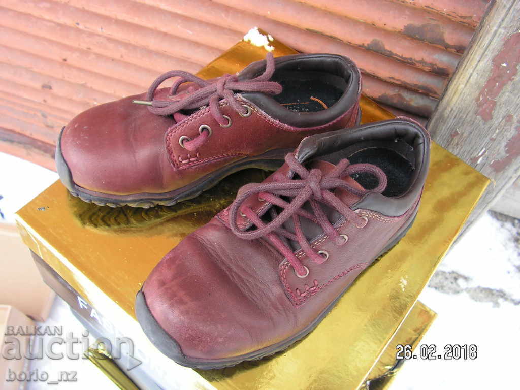 8855. COPIILOR pantofi din piele TIMBERLAND salva și Compania Timberland
