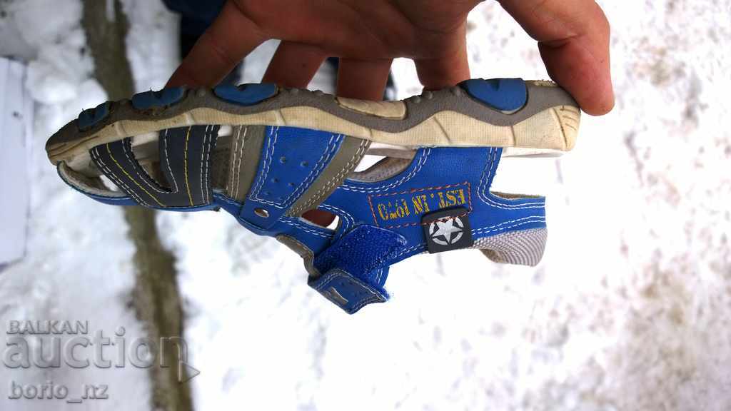 8860. Încălțăminte pentru copii sandale din piele REZERVAT utilizabil EW - 5 8860. Încălțăminte pentru copii sandale din piele REZERVAT utilizabil EW - 5