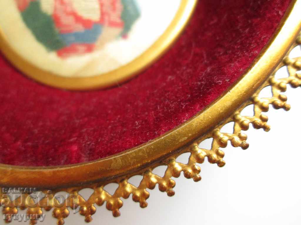 Auction Old hand-sewn little tapestry with a beautiful frame Auction Old hand-sewn little tapestry with a beautiful frame