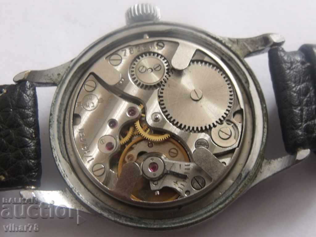 Auction  KAMA-MENS CHRISTMAS