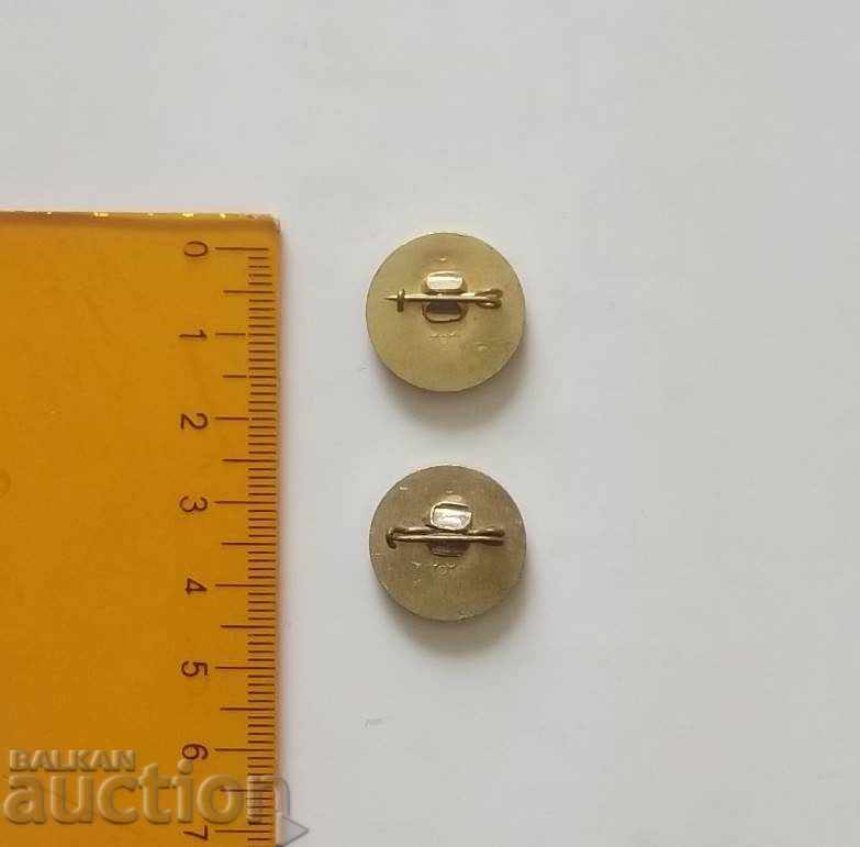 2 old badges FFA Lokomotiv Sofia with price 8.00 BGN | € 4.09 2 old badges FFA Lokomotiv Sofia with price 8.00 BGN | € 4.09