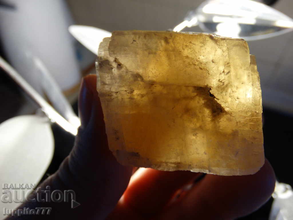 calcite natural mineral ore with price 29.99 BGN | € 15.33 calcite natural mineral ore with price 29.99 BGN | € 15.33