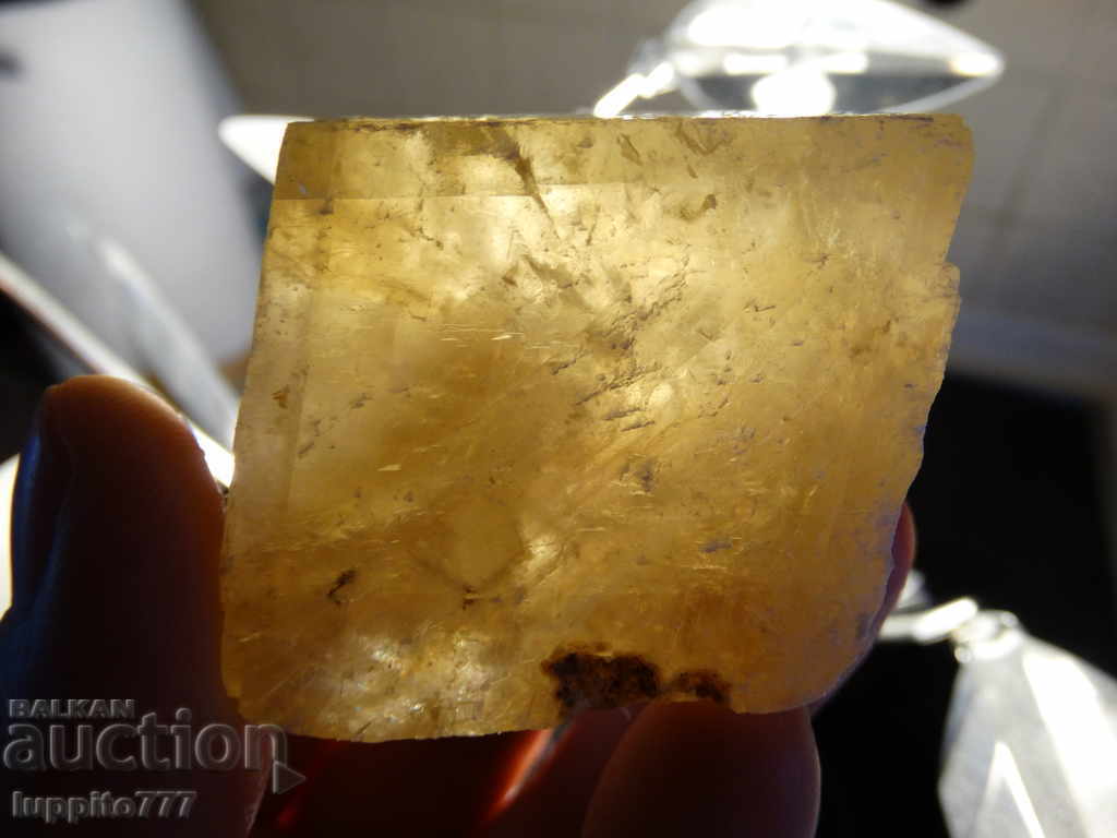 Auction calcite natural mineral ore Auction calcite natural mineral ore