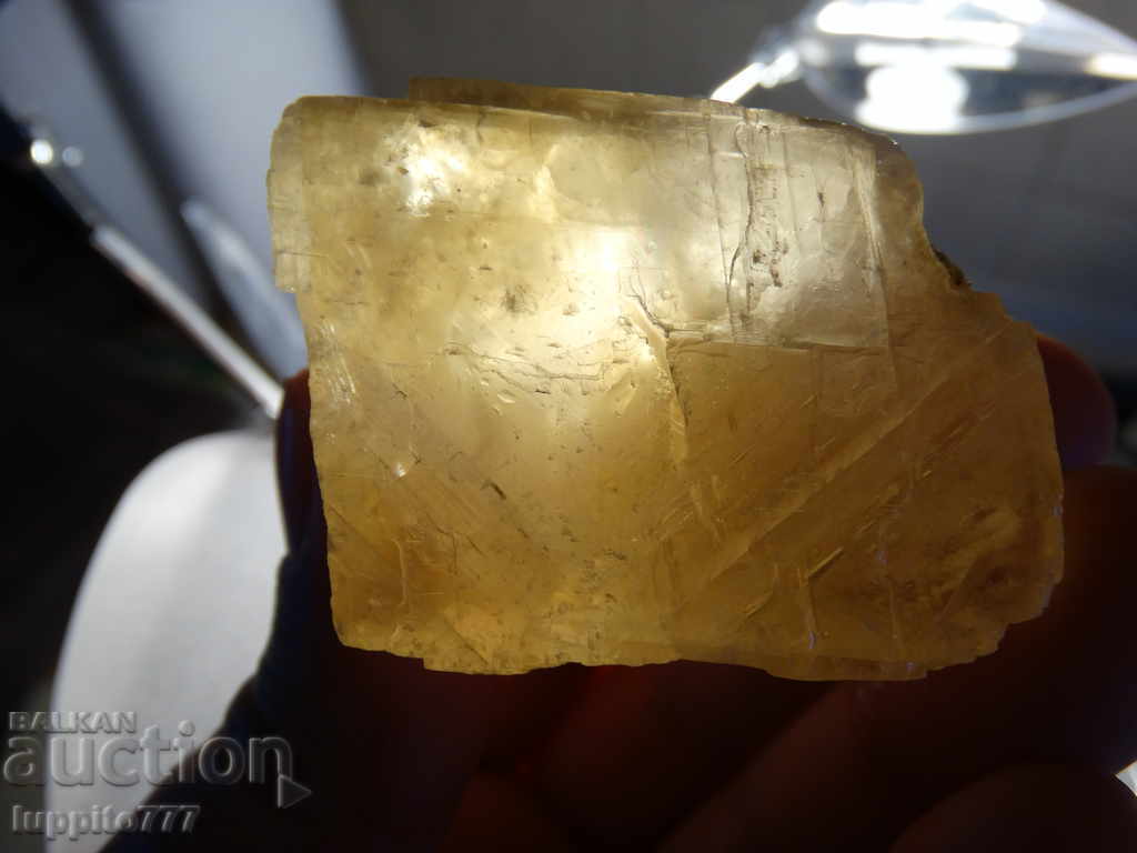 calcite natural mineral ore with price 29.99 BGN | € 15.33 calcite natural mineral ore with price 29.99 BGN | € 15.33