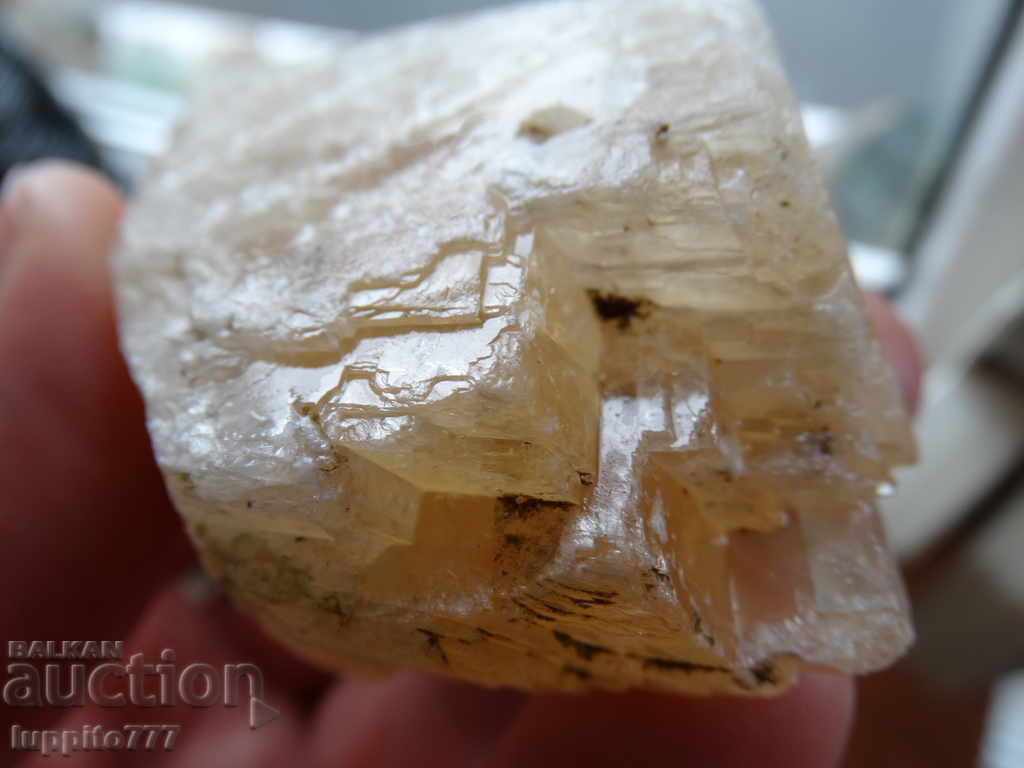 calcite natural mineral ore with price 29.99 BGN | € 15.33 calcite natural mineral ore with price 29.99 BGN | € 15.33