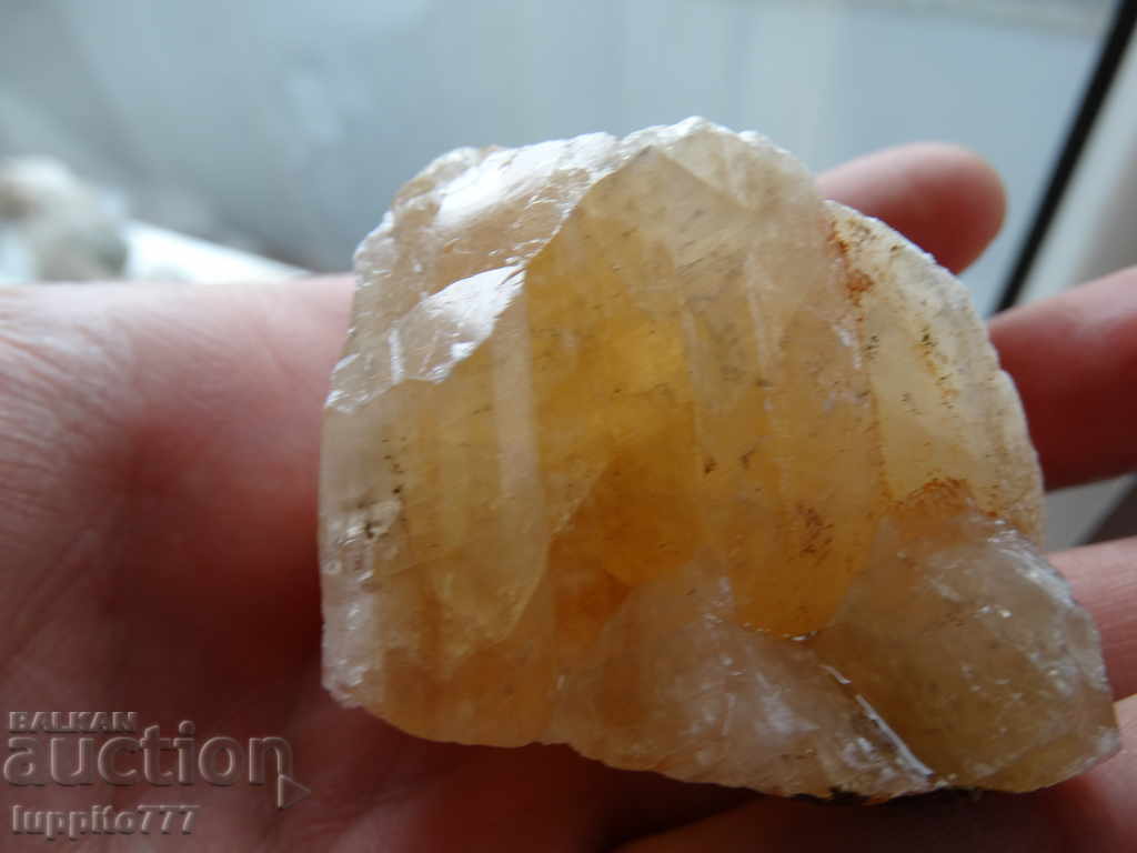 Auction calcite natural mineral ore Auction calcite natural mineral ore