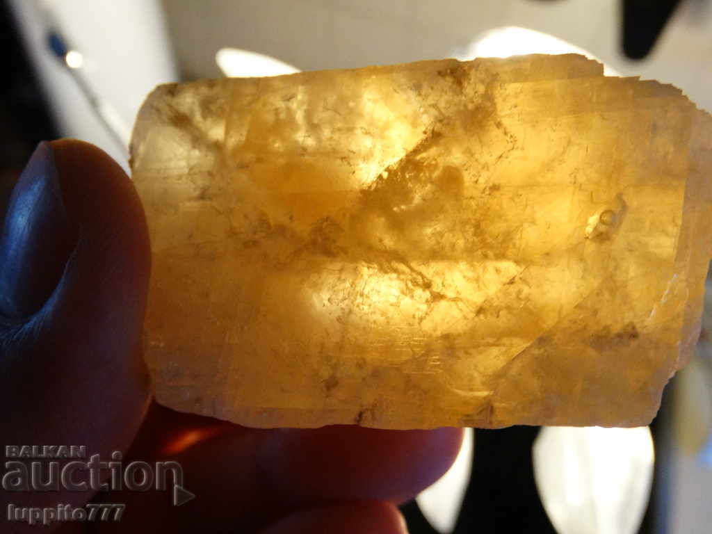 Auction calcite natural mineral ore Auction calcite natural mineral ore