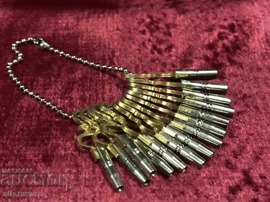 Set of pocket watches with price 60.00 BGN | € 30.68 Set of pocket watches with price 60.00 BGN | € 30.68