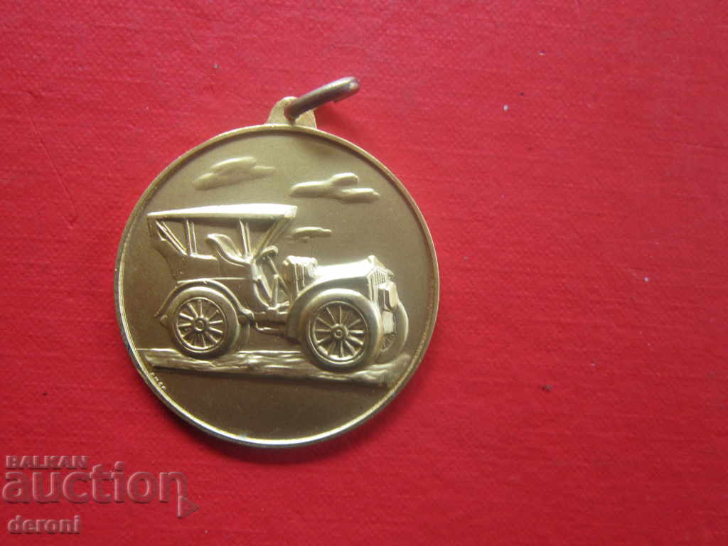 Delivery of Safari Hunting Medal Delivery of Safari Hunting Medal