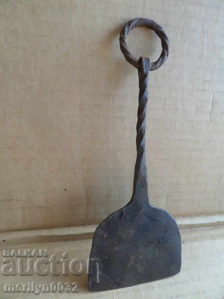 Skims, ugribki, σπάτουλες, ugribka, σφυρήλατο σίδερο με τιμή 36.00 BGN | € 18.41 Skims, ugribki, σπάτουλες, ugribka, σφυρήλατο σίδερο με τιμή 36.00 BGN | € 18.41