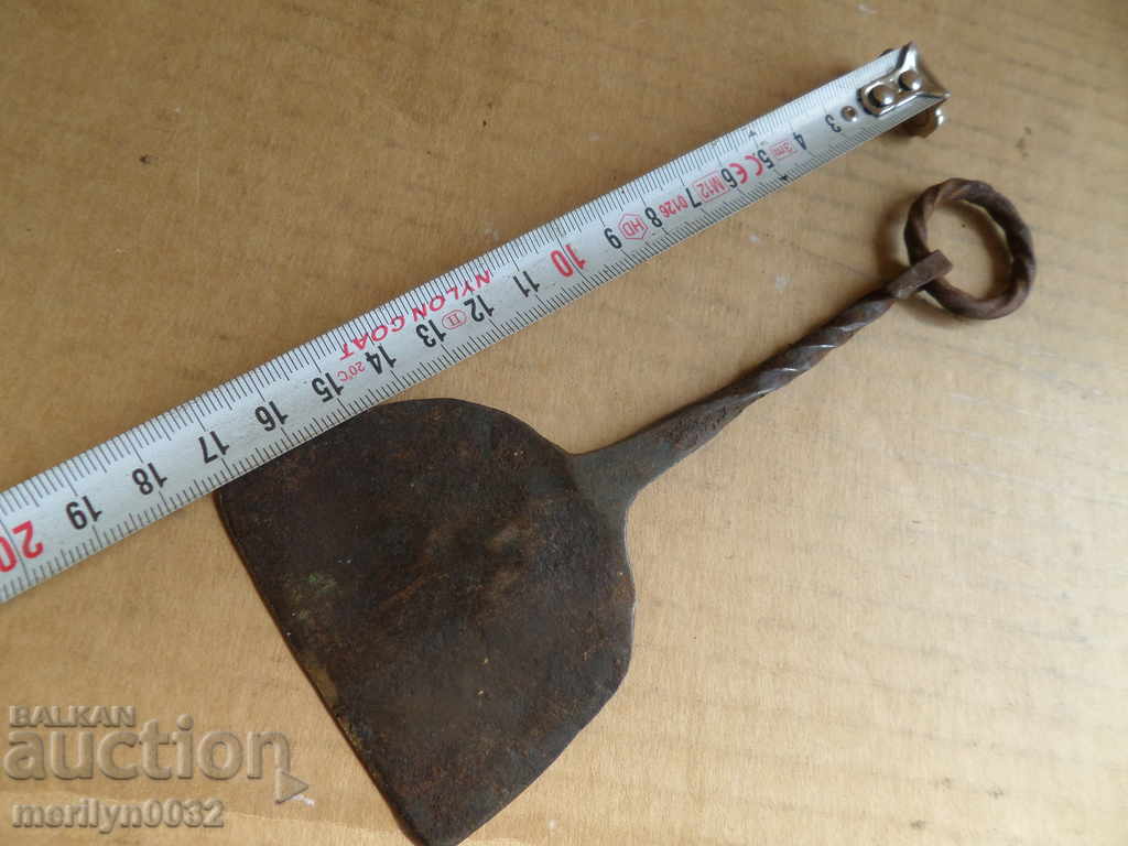 Δημοπρασία Skims, ugribki, σπάτουλες, ugribka, σφυρήλατο σίδερο Δημοπρασία Skims, ugribki, σπάτουλες, ugribka, σφυρήλατο σίδερο