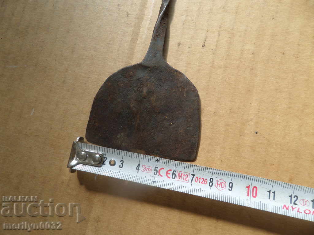 Παράδοση Skims, ugribki, σπάτουλες, ugribka, σφυρήλατο σίδερο Παράδοση Skims, ugribki, σπάτουλες, ugribka, σφυρήλατο σίδερο