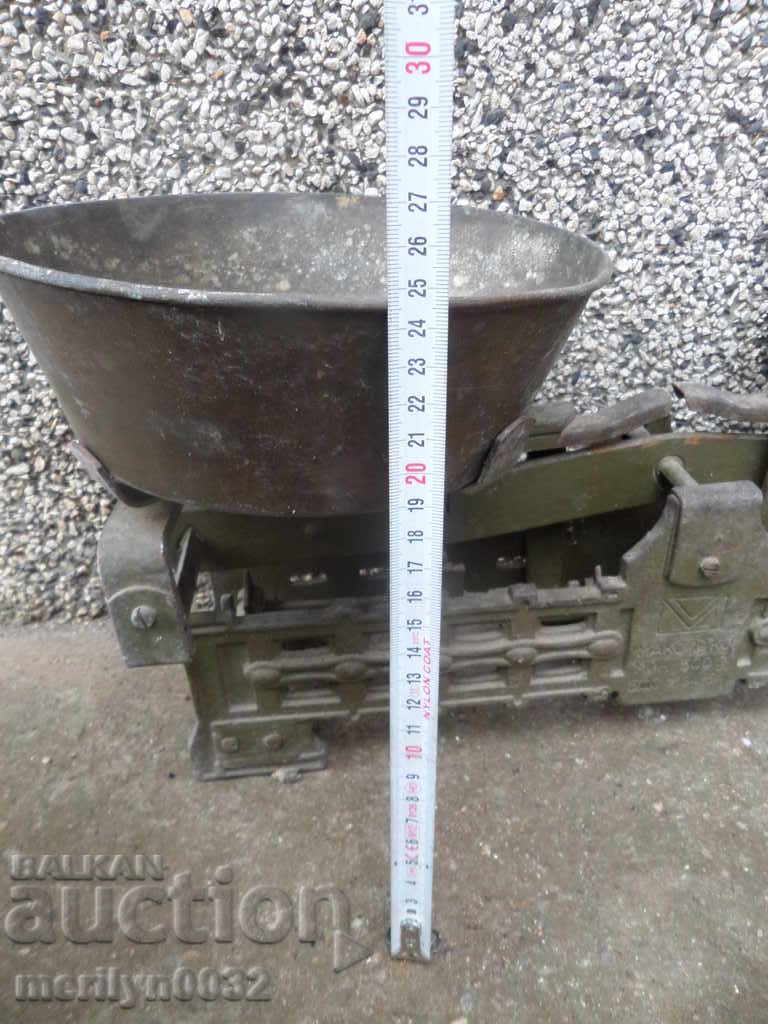 Old counter, balance, scale, weight with price 96.00 BGN | € 49.08