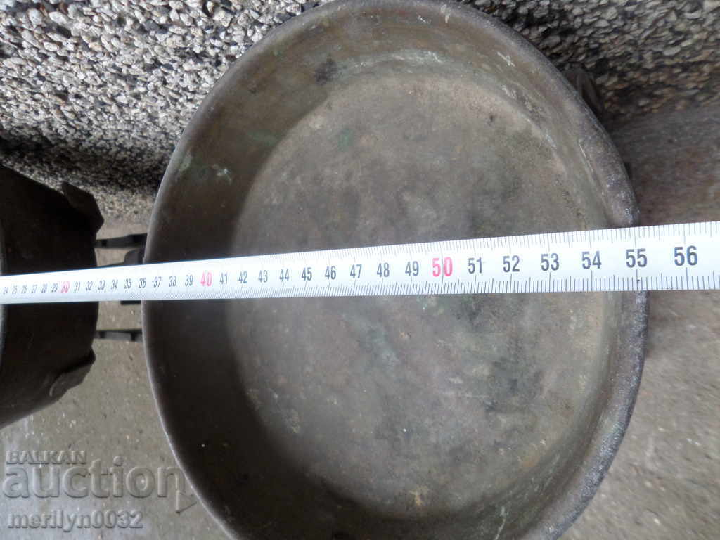 Auction  Old counter, balance, scale, weight