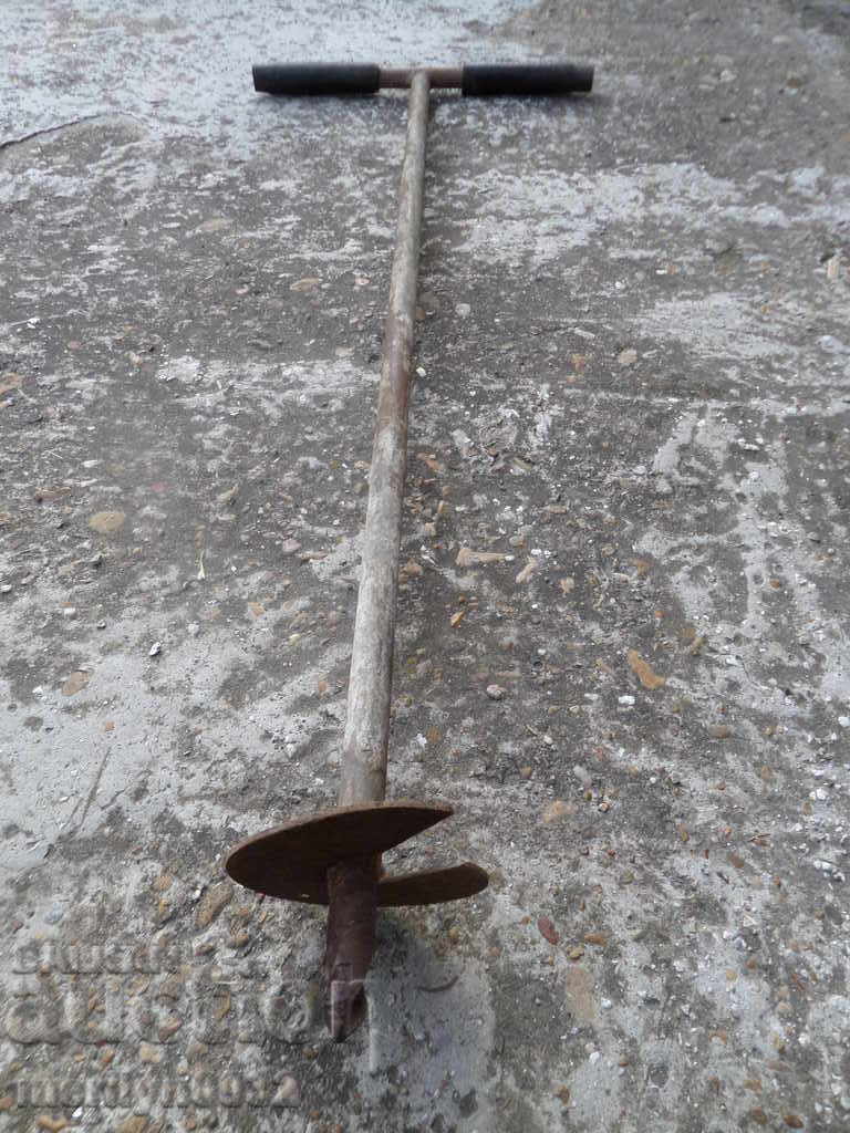 Swirl for punching hole holes for tomatoes, fences with price 59.00 BGN | € 30.17 Swirl for punching hole holes for tomatoes, fences with price 59.00 BGN | € 30.17