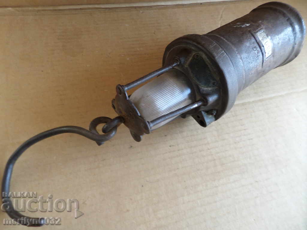 An old carbide mining lamp, a flashlight projector - 7