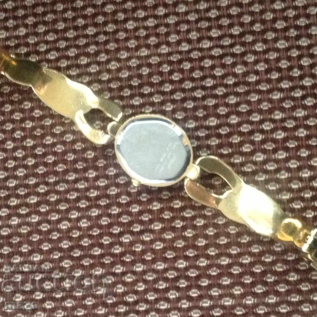 Livrarea ceas de mână pentru femei - QUARTZ Livrarea ceas de mână pentru femei - QUARTZ