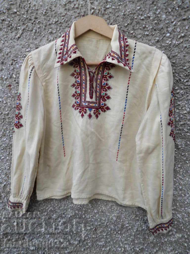 Стара везана риза кенар носия бродерия сукман елече шевица