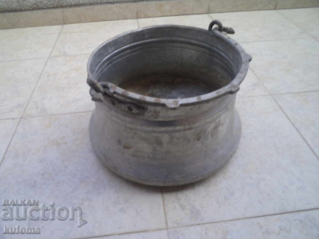 Copper Baker Month with price 84.99 BGN | € 43.45 Copper Baker Month with price 84.99 BGN | € 43.45