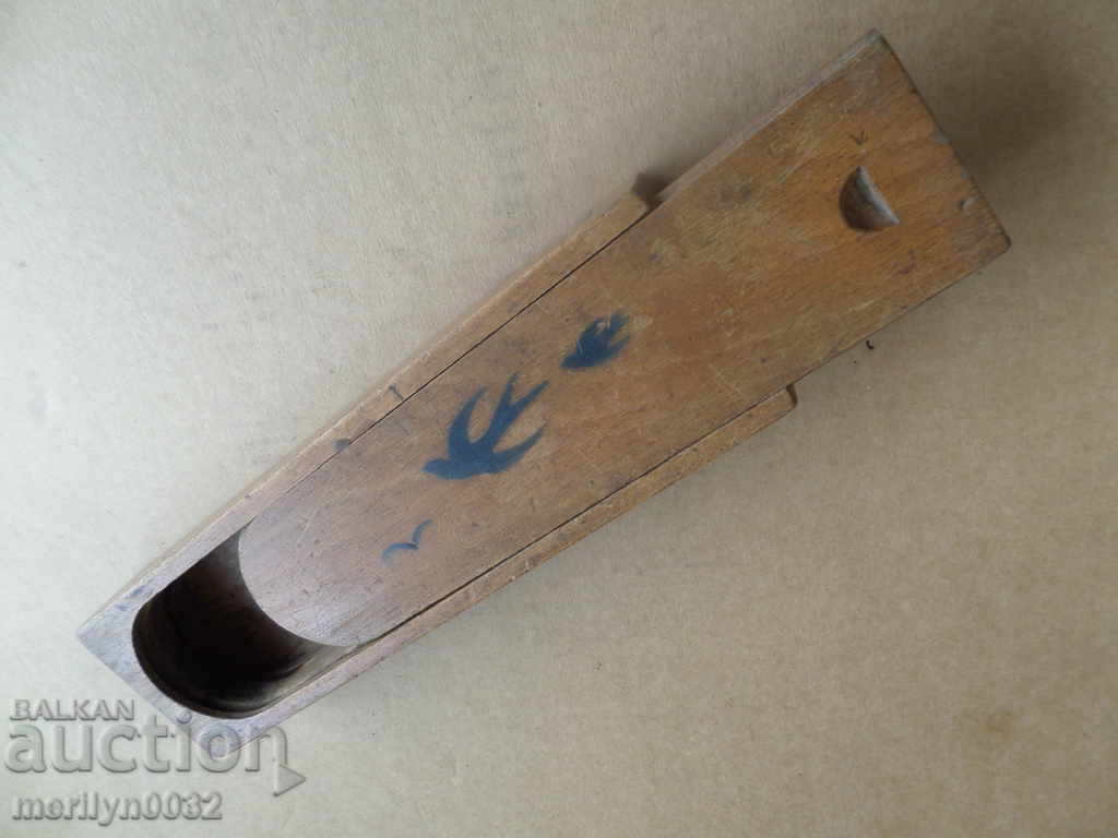 Old box for woodcutters with price 29.00 BGN | € 14.83 Old box for woodcutters with price 29.00 BGN | € 14.83