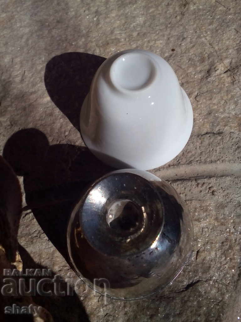 Old sachanov pigeon with a porcelain cup. Ottoman egg yolk - 5