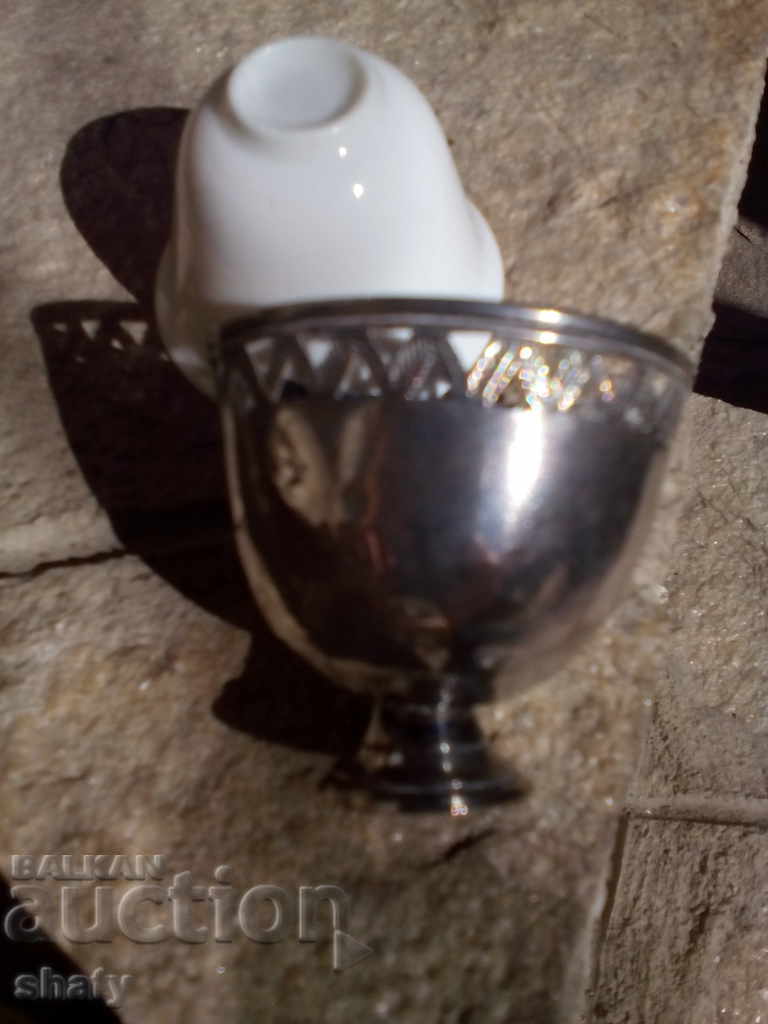 Old sachanov pigeon with a porcelain cup. Ottoman egg yolk - 6