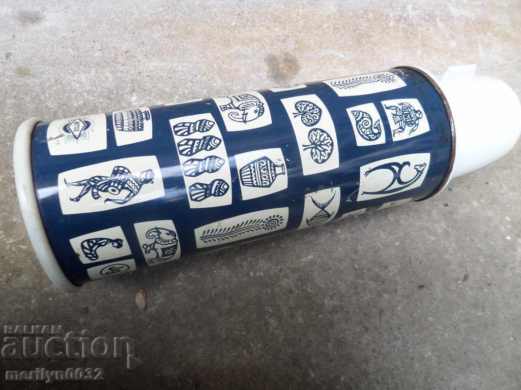 Old thermos, ketch, bottle, bottle, bottle of salt - 7 Old thermos, ketch, bottle, bottle, bottle of salt - 7