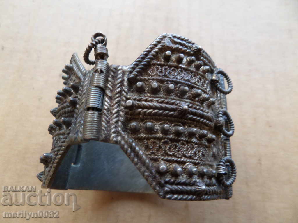 Bracelet Bracelet Bracelet Silver Saucer 18th century jewelery jewel with price 399.00 BGN | € 204.01 Bracelet Bracelet Bracelet Silver Saucer 18th century jewelery jewel with price 399.00 BGN | € 204.01